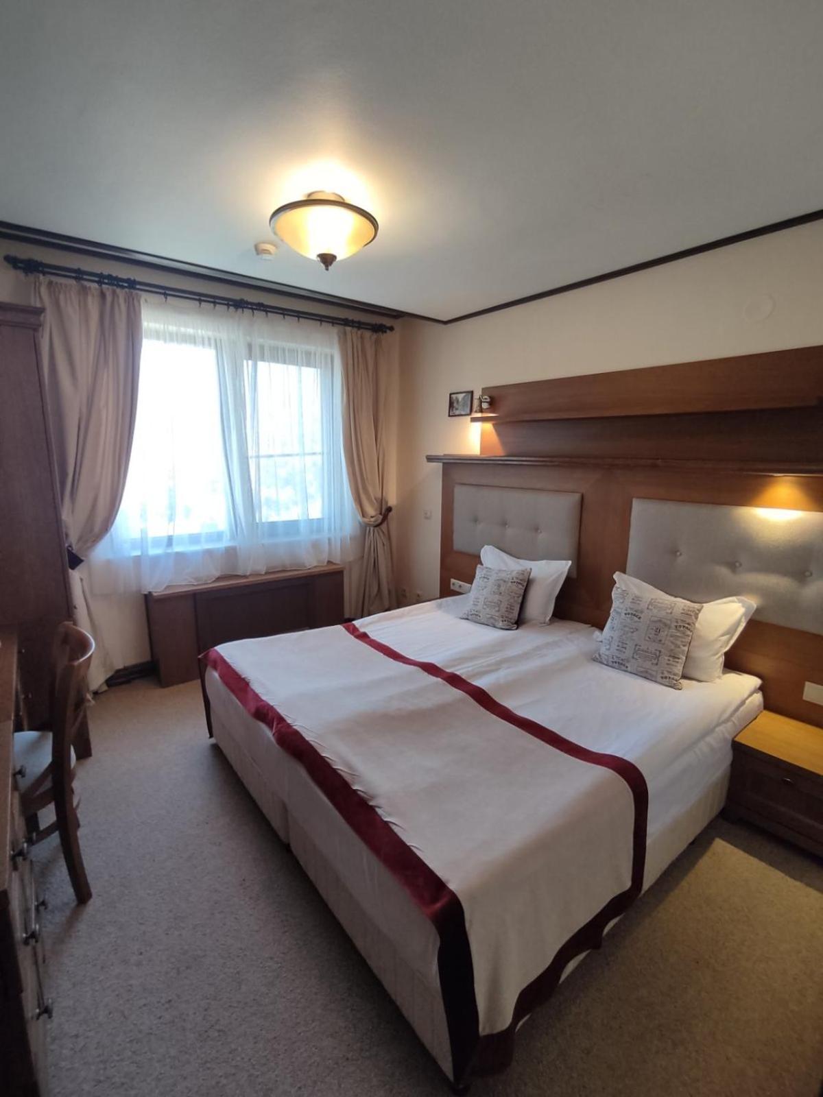 7 Pools Boutique 3*